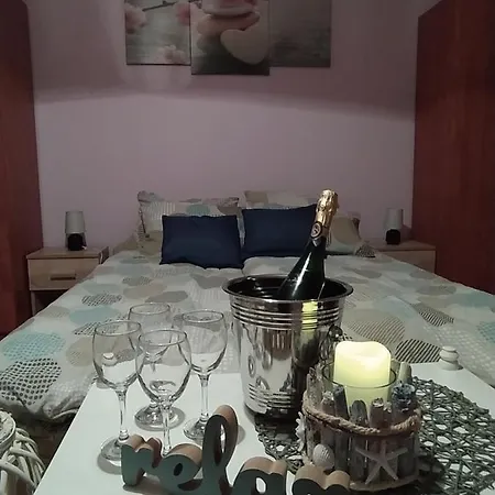Mo Relax Vendeghaz Holiday home *